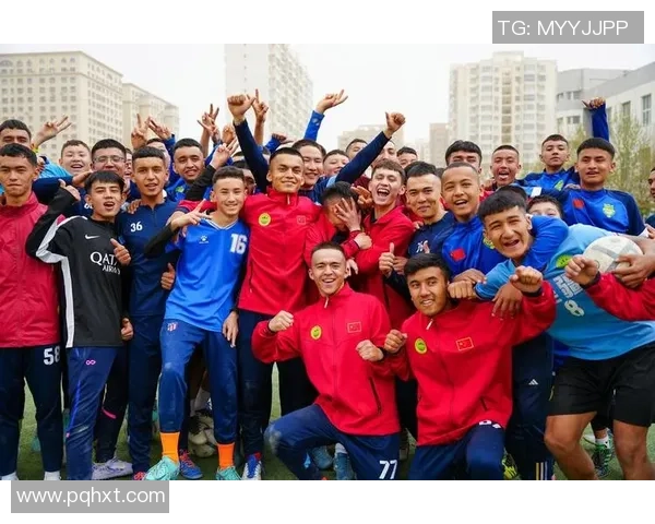 新疆足球明星努尔飞腿:从草根到顶尖球员的成长之路